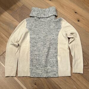 Sumisumi Turtleneck sweater
